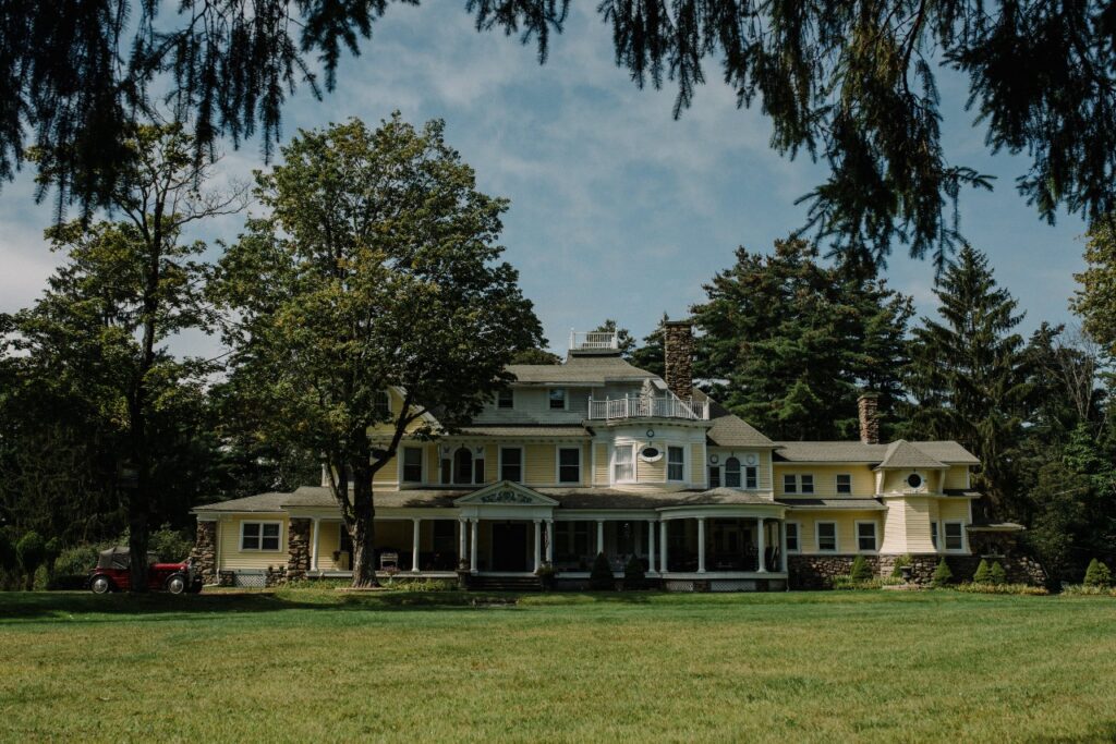 Exterior view of the haunted Burn Brae Mansion in Glen Spey, NY. 